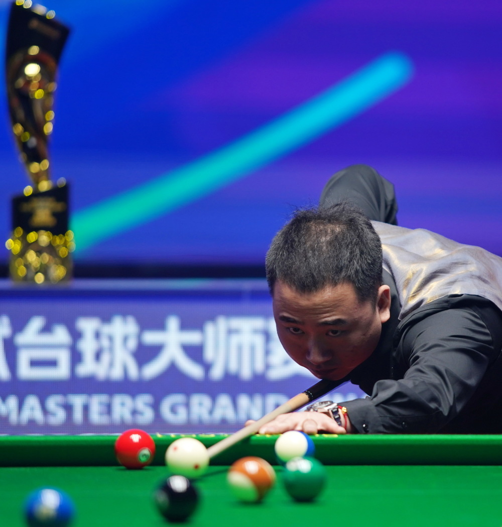 阿尔瓦雷斯 阿尔瓦雷斯