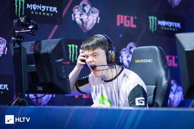 正值赛区竞 正值赛区竞